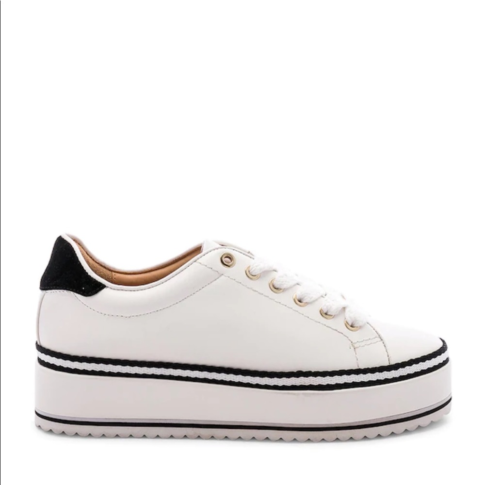 Dabnis Stripe Sneaker in White